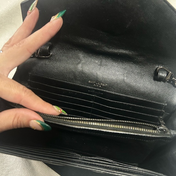 SAINT LAURENT CLASSIC CASSANDRE - Picture 3 of 8